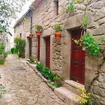 Casa Dos Sequeiras *