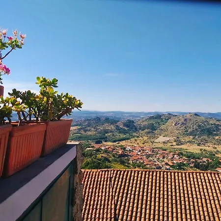 Casa Dos Sequeiras *