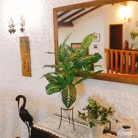 Casa Dos Sequeiras * Monsanto