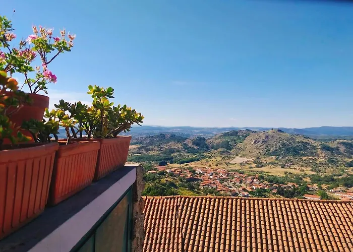 Casa Dos Sequeiras *