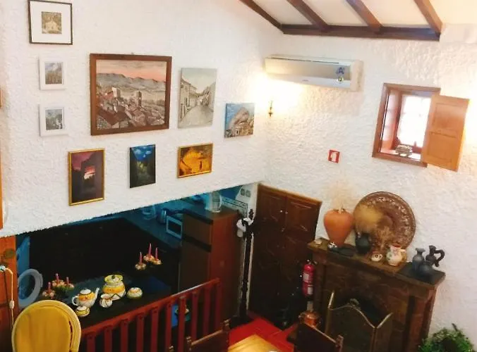 Chalet Casa Dos Sequeiras Monsanto